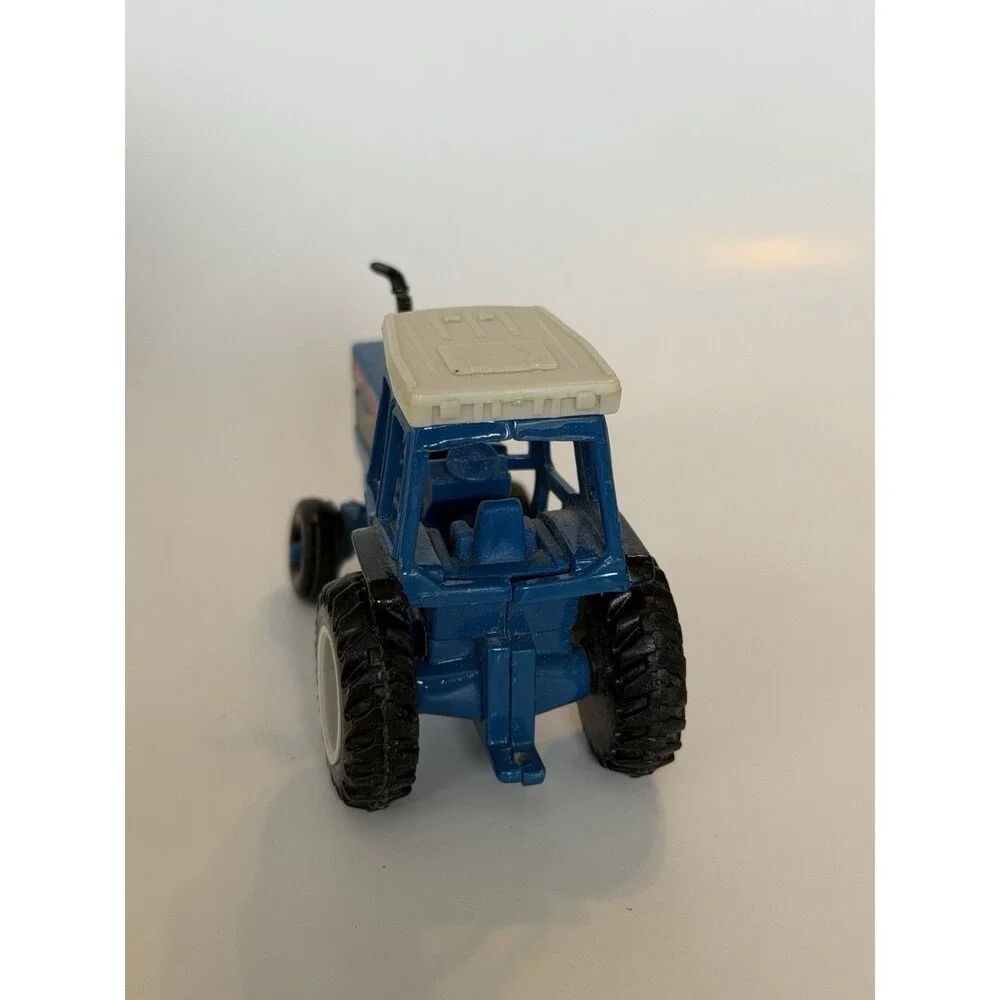 1/64 Scale Ford 8730 Tractor And Cab Ertl Die-Cast Toy Tractor Blue